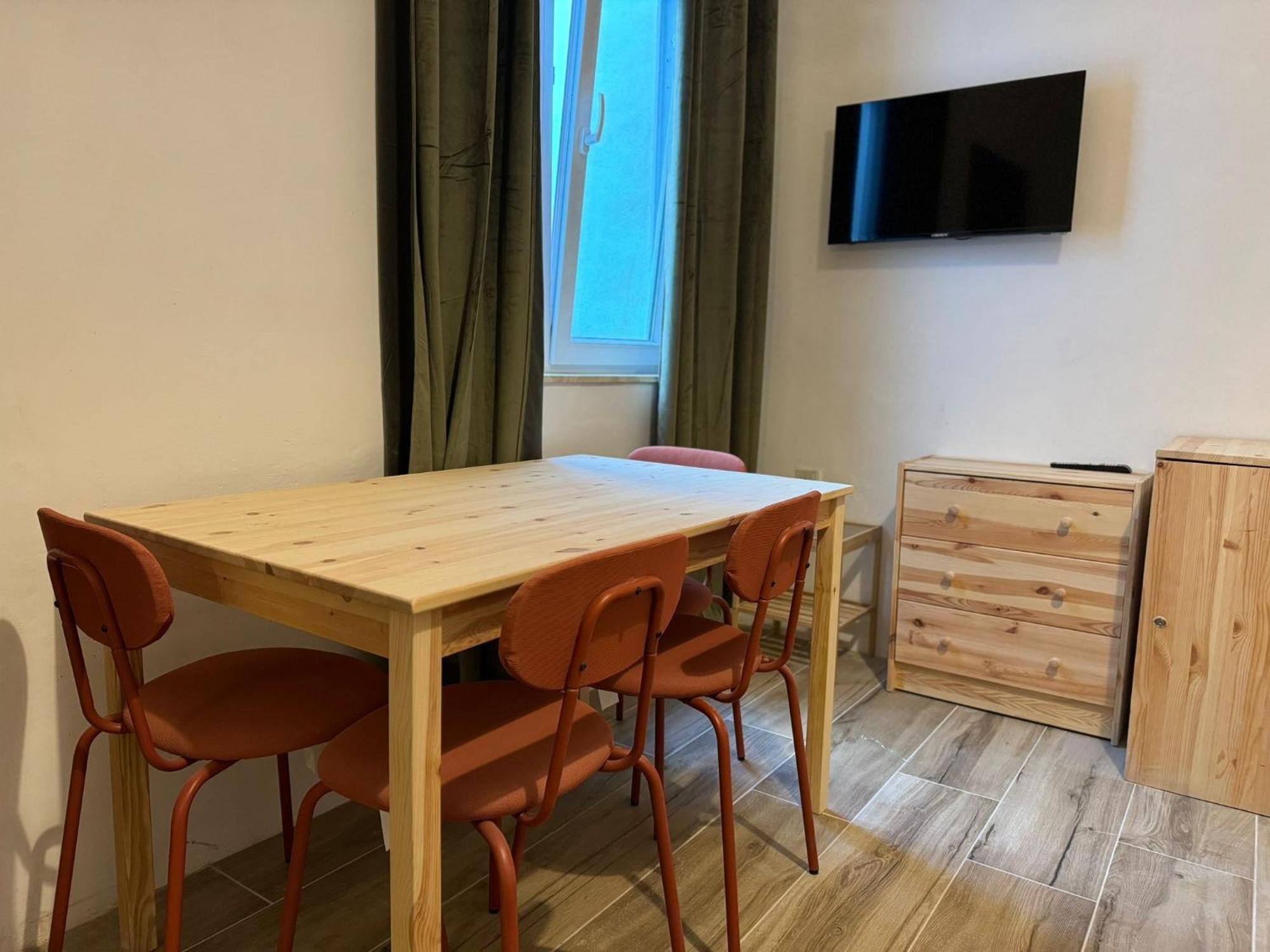 Dragon'S Den Hostel Balzan 외부 사진